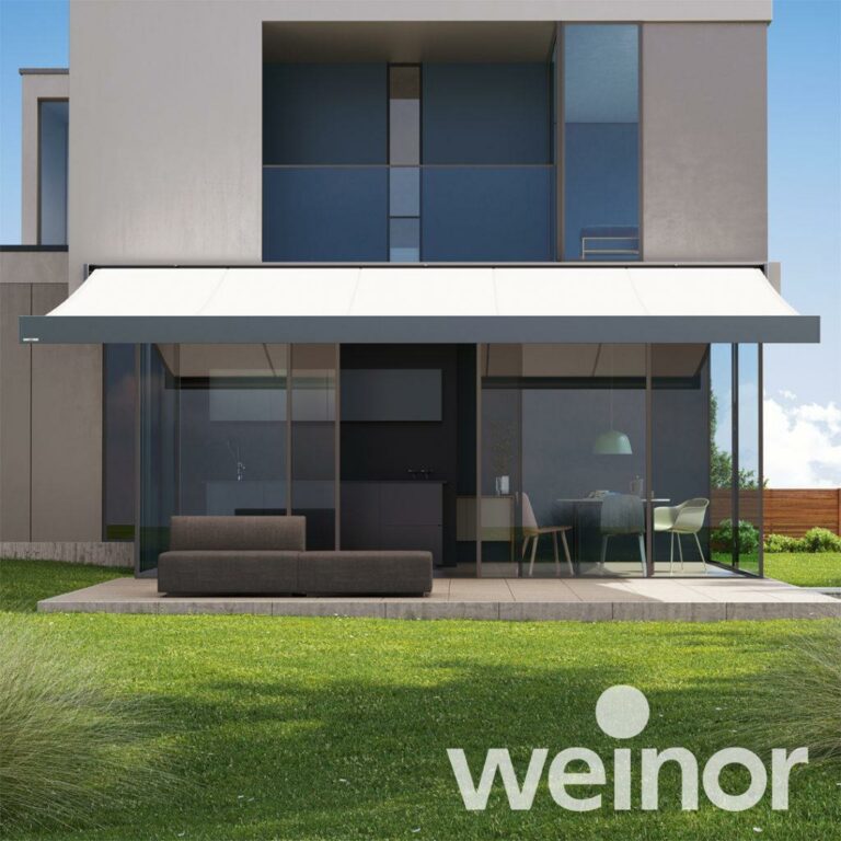 Weinor Kubata white awning